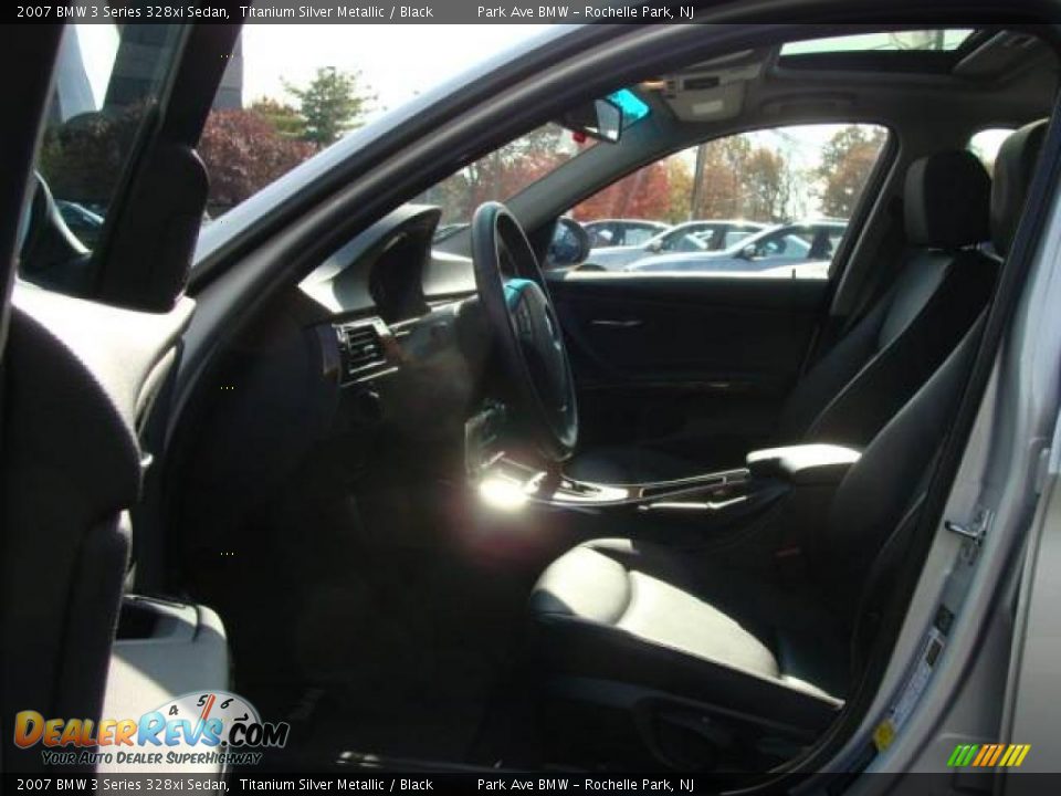 2007 BMW 3 Series 328xi Sedan Titanium Silver Metallic / Black Photo #10