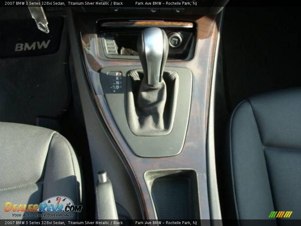 2007 BMW 3 Series 328xi Sedan Titanium Silver Metallic / Black Photo #16