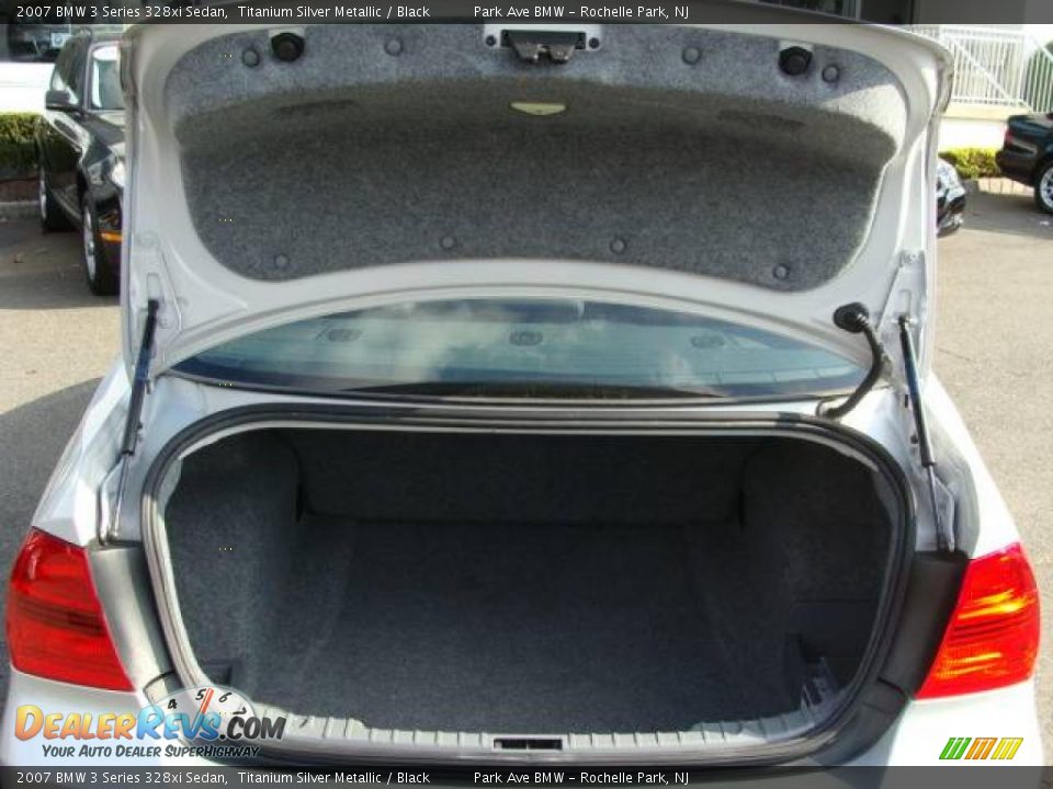 2007 BMW 3 Series 328xi Sedan Titanium Silver Metallic / Black Photo #18