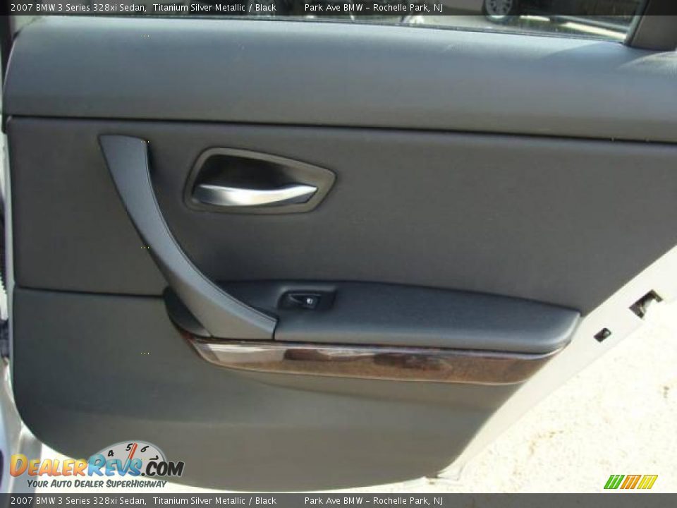 2007 BMW 3 Series 328xi Sedan Titanium Silver Metallic / Black Photo #19