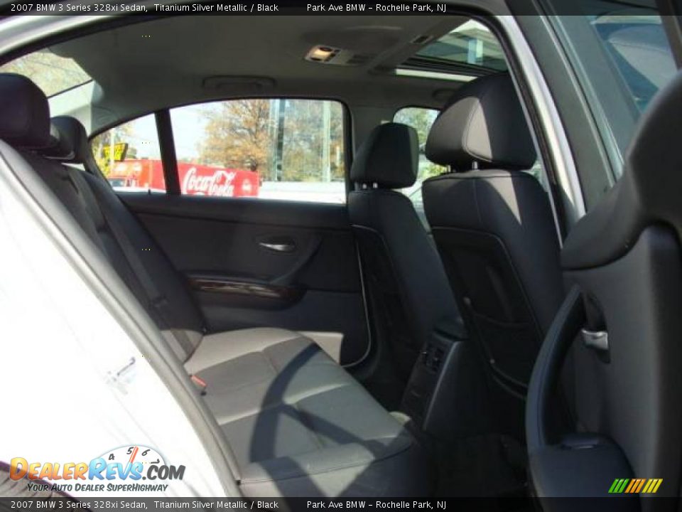 2007 BMW 3 Series 328xi Sedan Titanium Silver Metallic / Black Photo #20