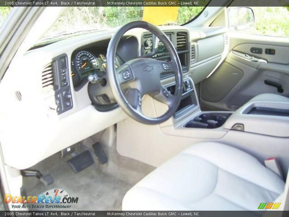 2005 Chevrolet Tahoe LT 4x4 Black / Tan/Neutral Photo #23
