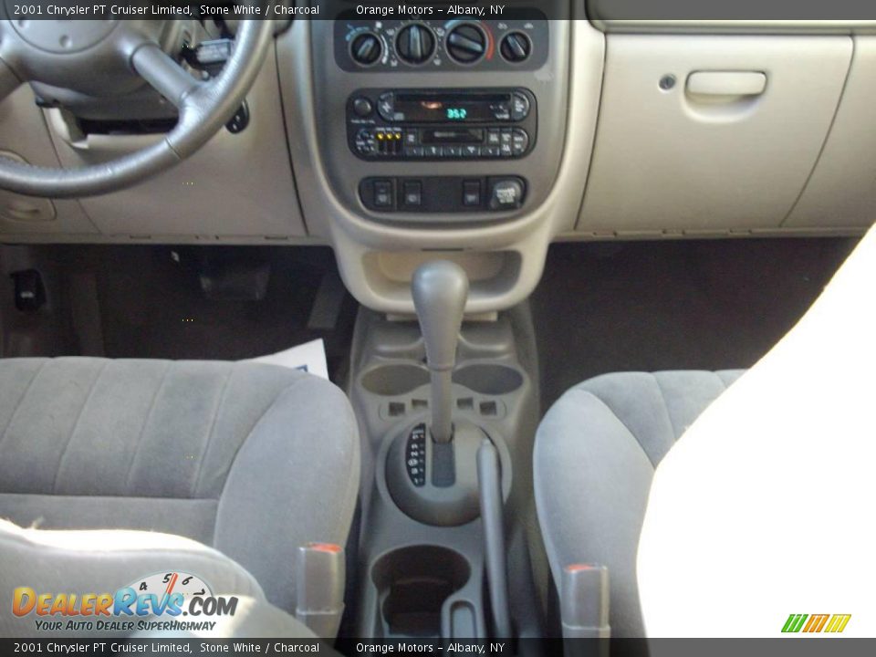 2001 Chrysler PT Cruiser Limited Stone White / Charcoal Photo #12