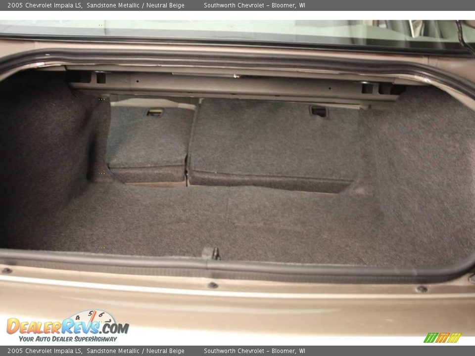 2005 Chevrolet Impala LS Sandstone Metallic / Neutral Beige Photo #9