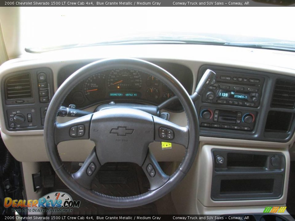 2006 Chevrolet Silverado 1500 LT Crew Cab 4x4 Blue Granite Metallic / Medium Gray Photo #11