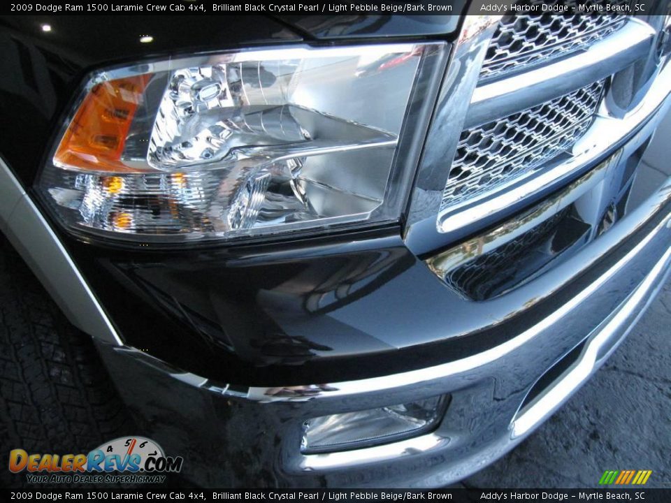 2009 Dodge Ram 1500 Laramie Crew Cab 4x4 Brilliant Black Crystal Pearl / Light Pebble Beige/Bark Brown Photo #3