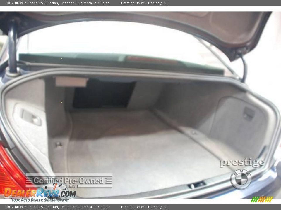 2007 BMW 7 Series 750i Sedan Monaco Blue Metallic / Beige Photo #8