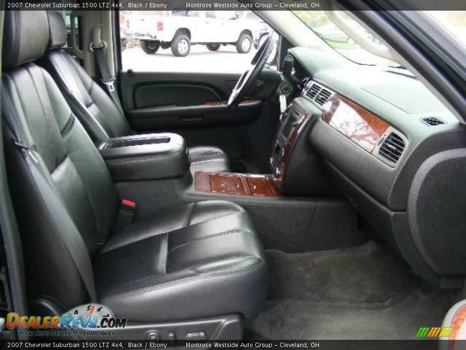2007 Chevrolet Suburban 1500 LTZ 4x4 Black / Ebony Photo #15