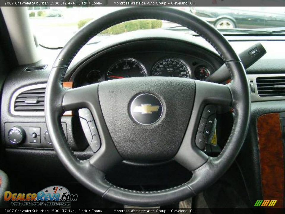 2007 Chevrolet Suburban 1500 LTZ 4x4 Black / Ebony Photo #17