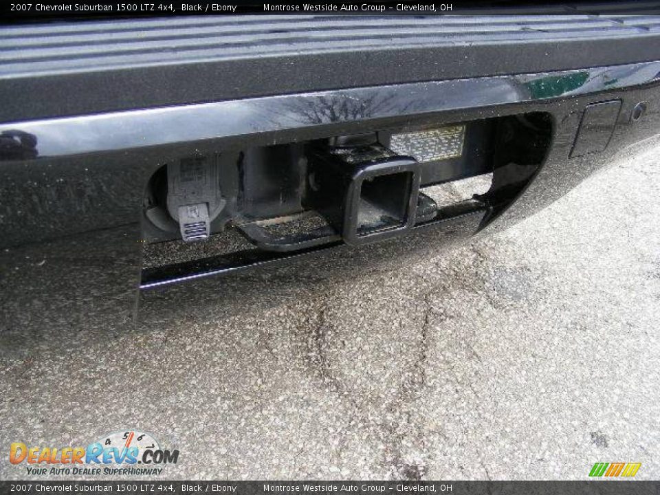 2007 Chevrolet Suburban 1500 LTZ 4x4 Black / Ebony Photo #29