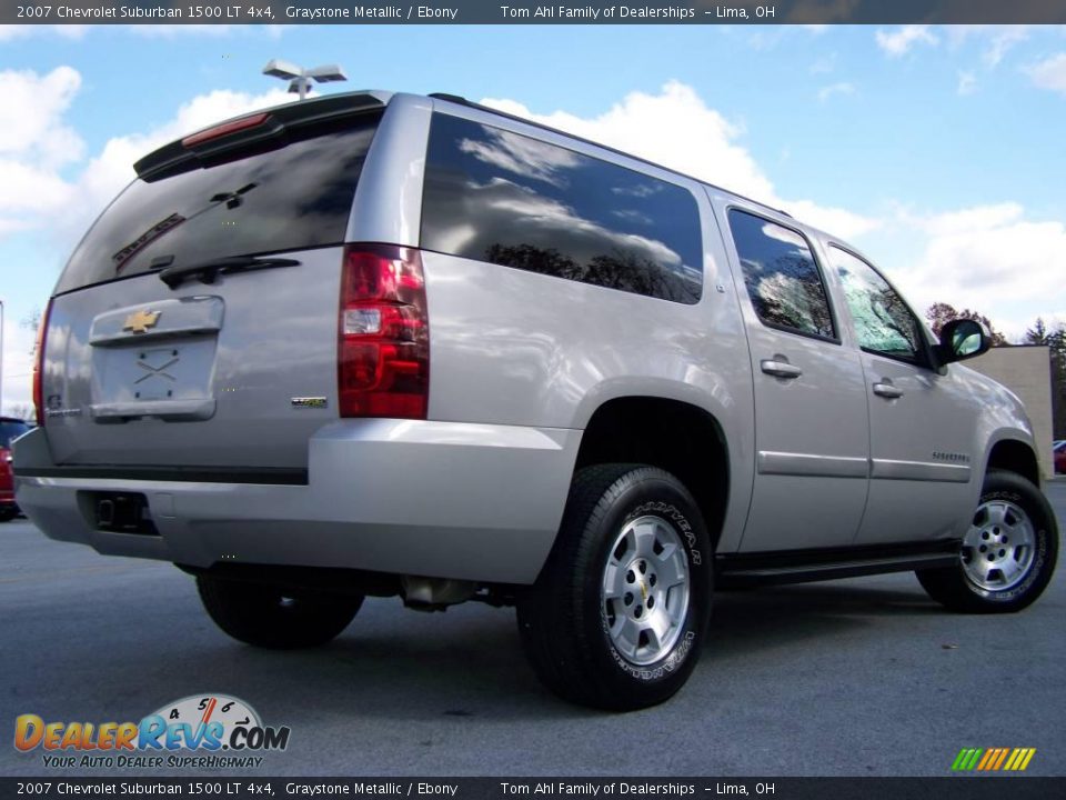 2007 Chevrolet Suburban 1500 LT 4x4 Graystone Metallic / Ebony Photo #7