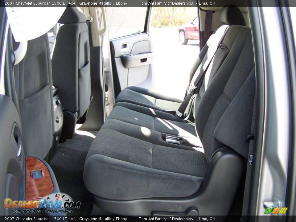 2007 Chevrolet Suburban 1500 LT 4x4 Graystone Metallic / Ebony Photo #10