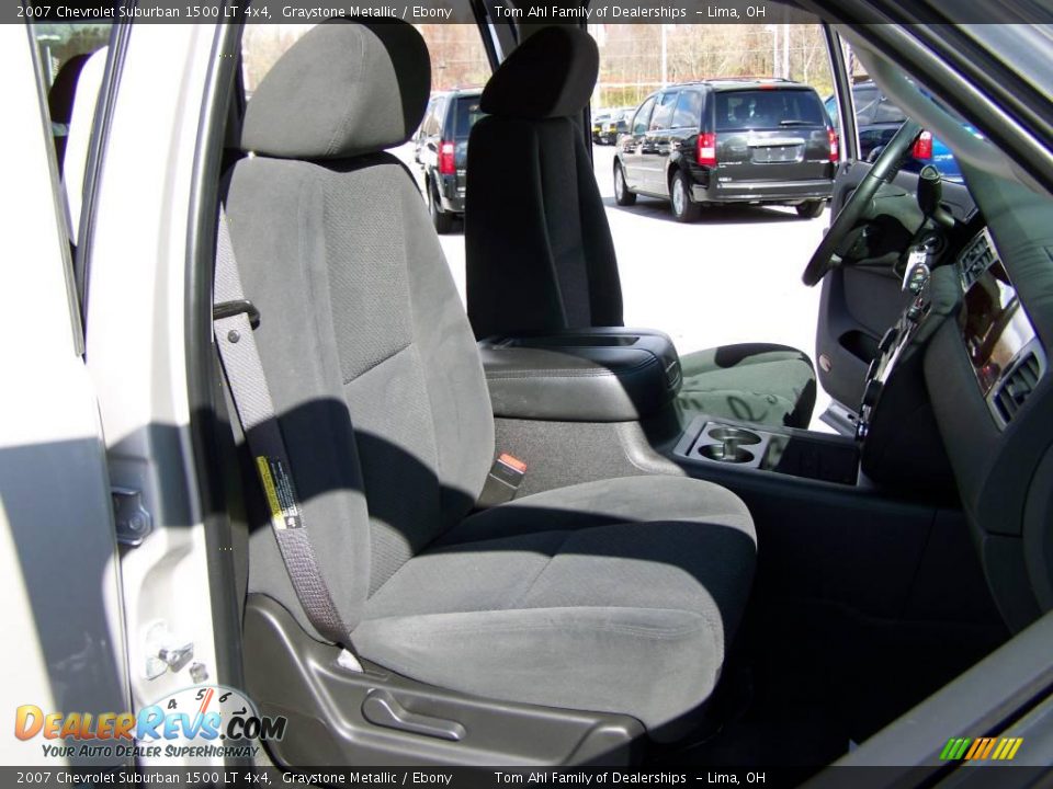 2007 Chevrolet Suburban 1500 LT 4x4 Graystone Metallic / Ebony Photo #13
