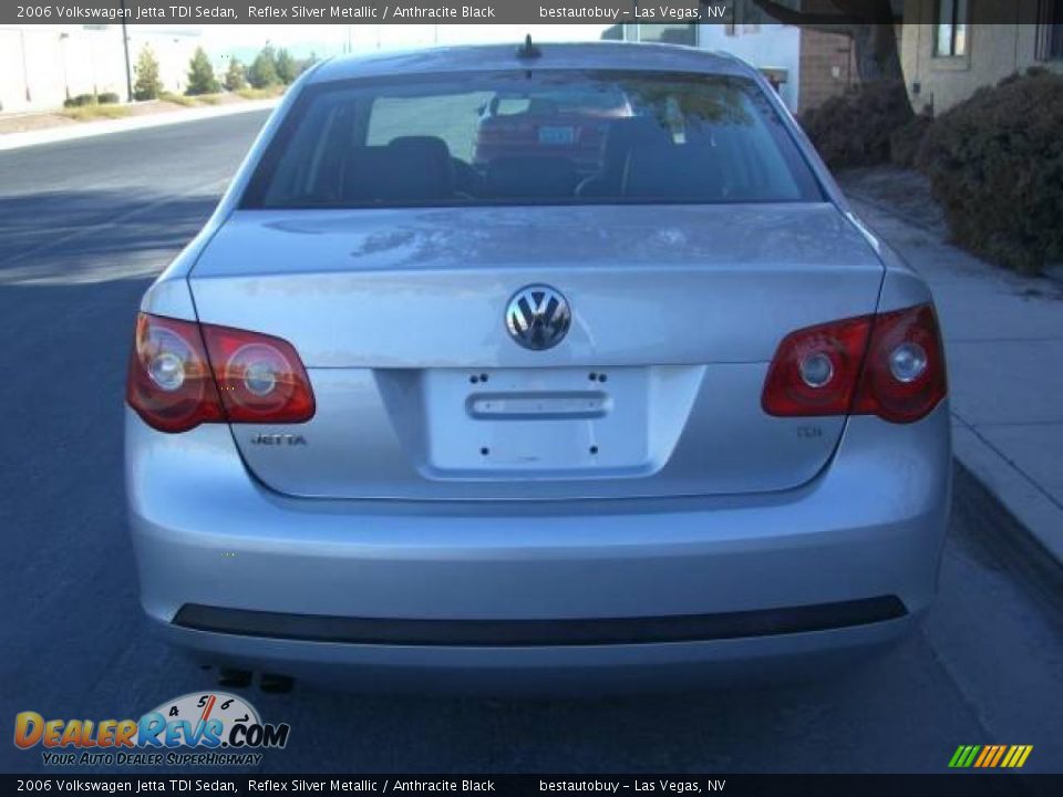 2006 Volkswagen Jetta TDI Sedan Reflex Silver Metallic / Anthracite Black Photo #10