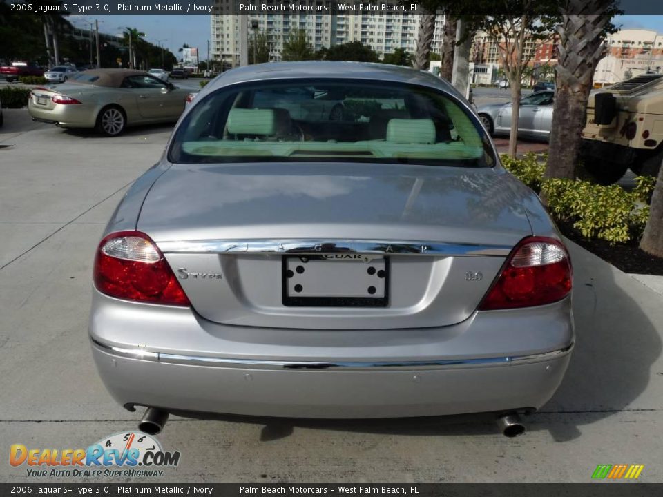 2006 Jaguar S-Type 3.0 Platinum Metallic / Ivory Photo #5