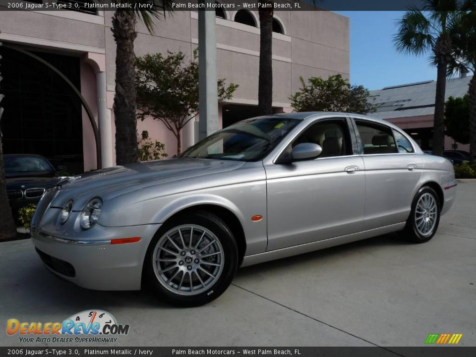 2006 Jaguar S-Type 3.0 Platinum Metallic / Ivory Photo #13