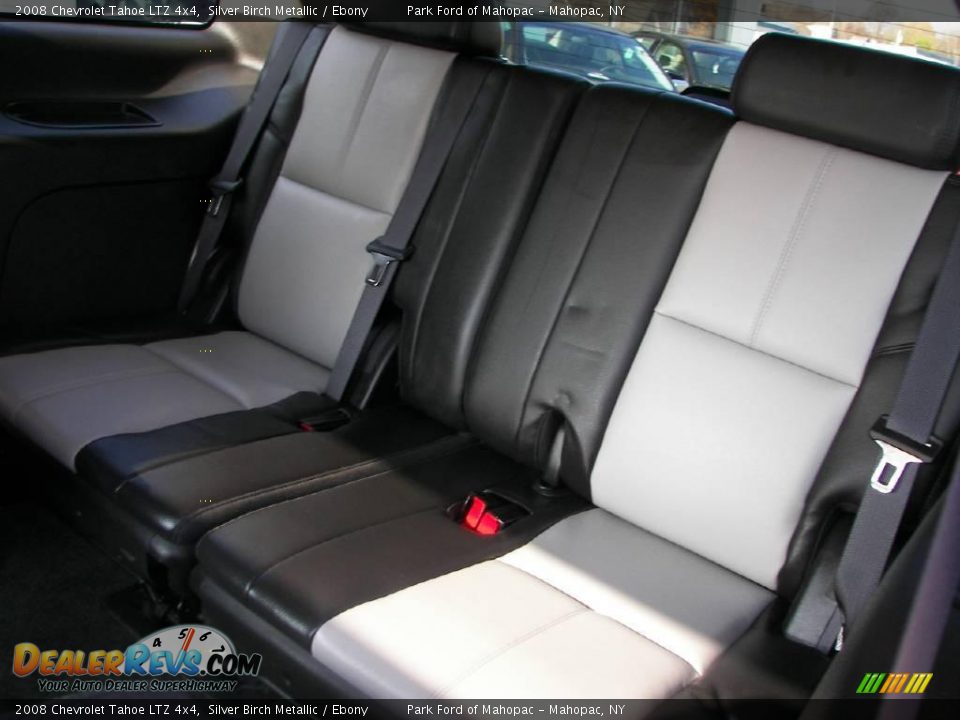 2008 Chevrolet Tahoe LTZ 4x4 Silver Birch Metallic / Ebony Photo #7
