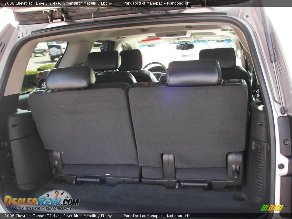 2008 Chevrolet Tahoe LTZ 4x4 Silver Birch Metallic / Ebony Photo #8