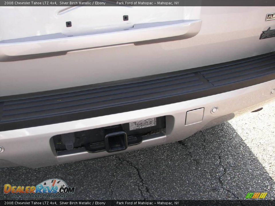 2008 Chevrolet Tahoe LTZ 4x4 Silver Birch Metallic / Ebony Photo #10