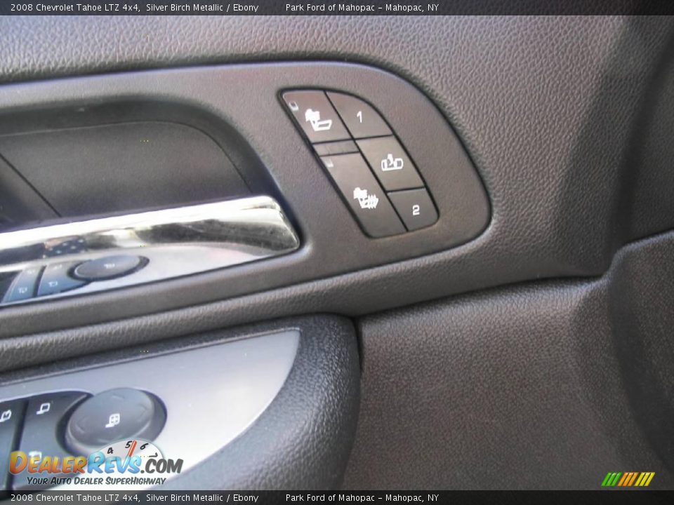 2008 Chevrolet Tahoe LTZ 4x4 Silver Birch Metallic / Ebony Photo #14