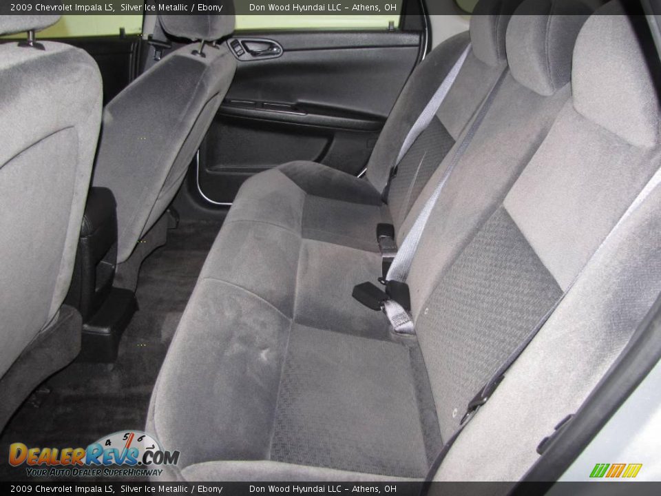 2009 Chevrolet Impala LS Silver Ice Metallic / Ebony Photo #11