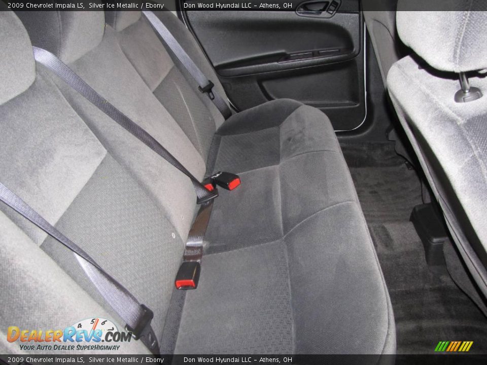 2009 Chevrolet Impala LS Silver Ice Metallic / Ebony Photo #12