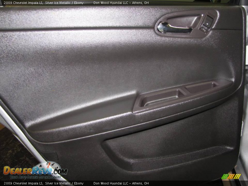 2009 Chevrolet Impala LS Silver Ice Metallic / Ebony Photo #15