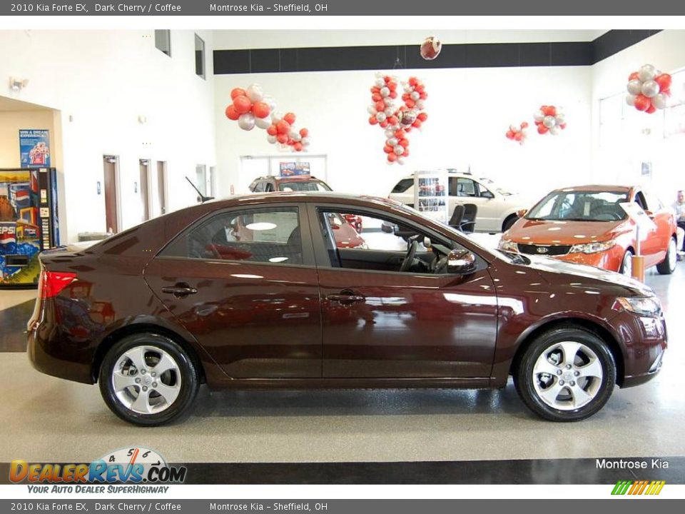 2010 Kia Forte EX Dark Cherry / Coffee Photo #8