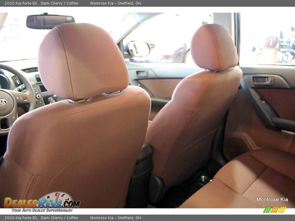 2010 Kia Forte EX Dark Cherry / Coffee Photo #19