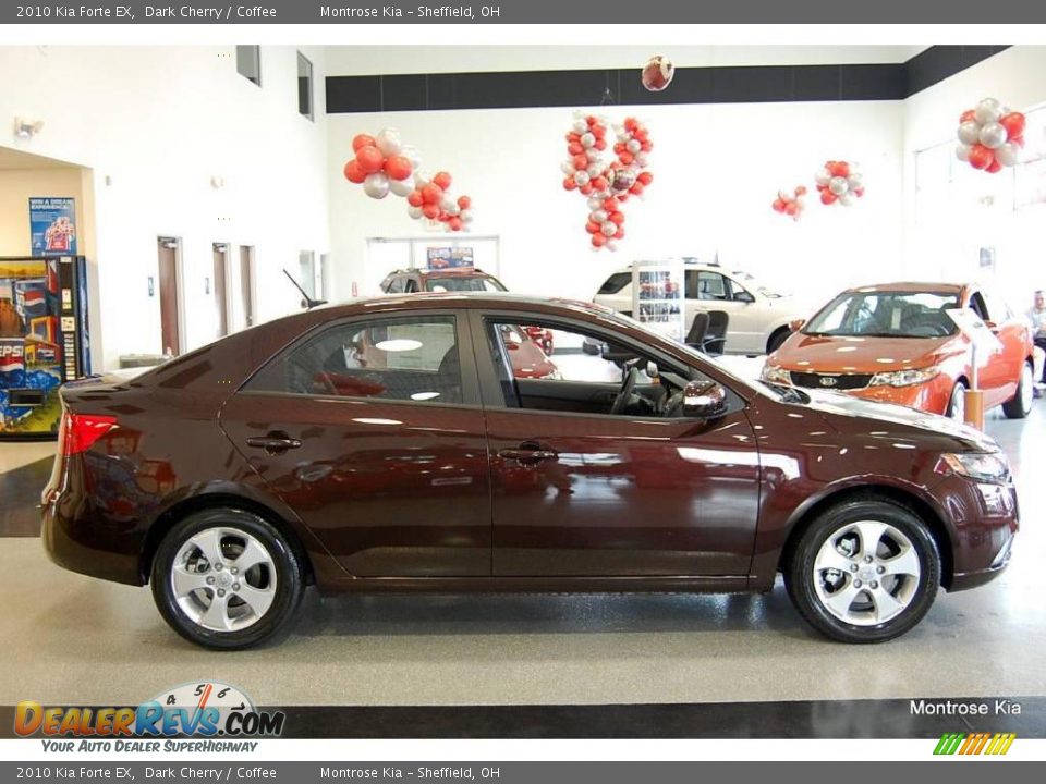 2010 Kia Forte EX Dark Cherry / Coffee Photo #8