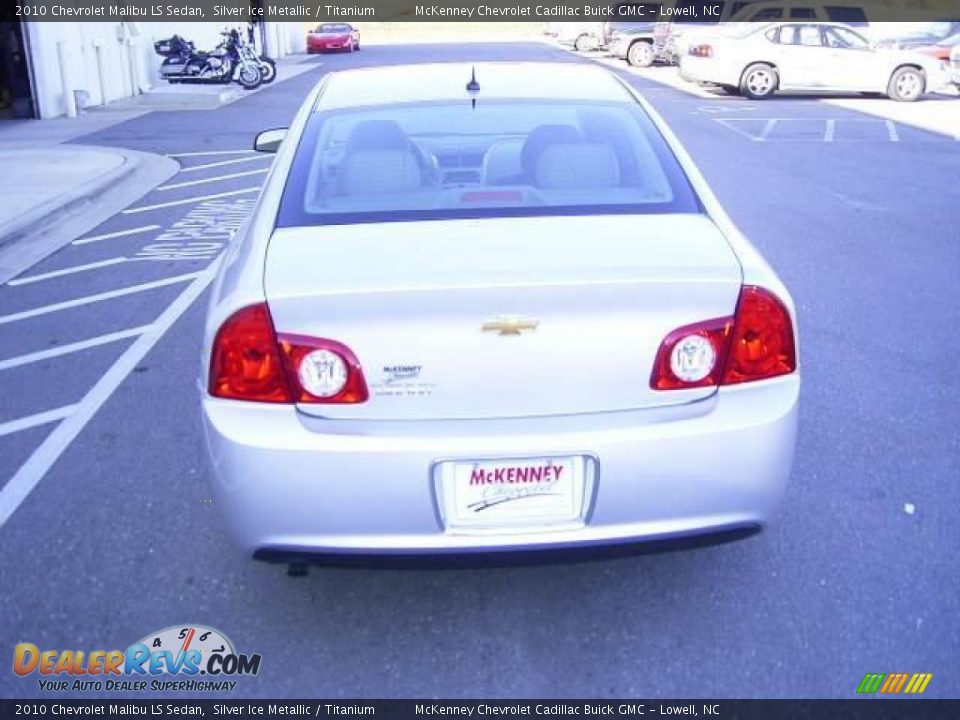 2010 Chevrolet Malibu LS Sedan Silver Ice Metallic / Titanium Photo #3