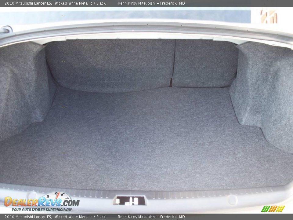 2010 Mitsubishi Lancer ES Wicked White Metallic / Black Photo #18