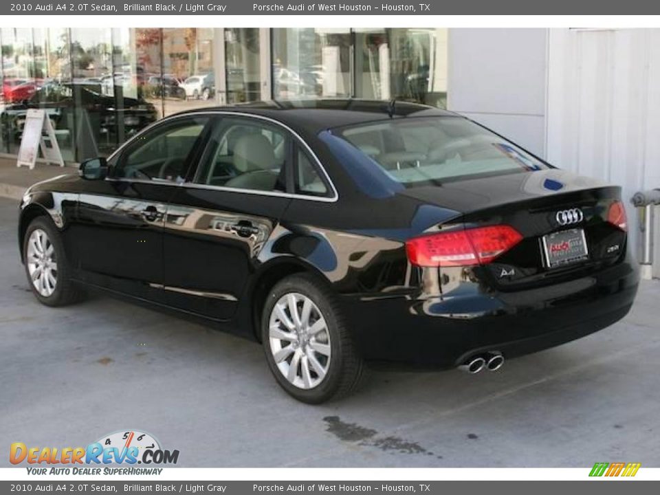 2010 Audi A4 2.0T Sedan Brilliant Black / Light Gray Photo #3