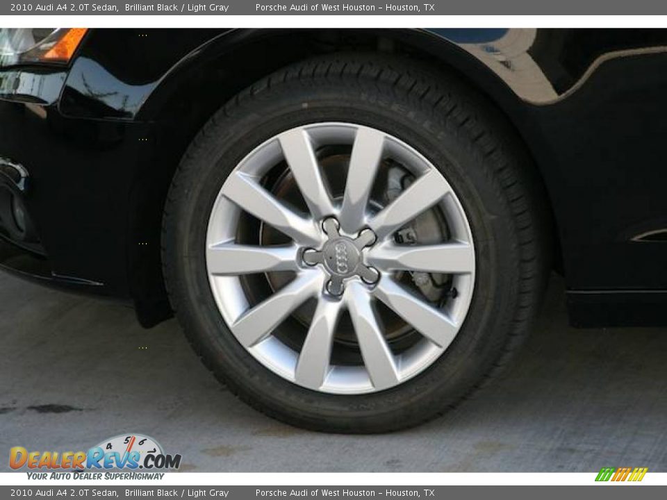 2010 Audi A4 2.0T Sedan Brilliant Black / Light Gray Photo #9