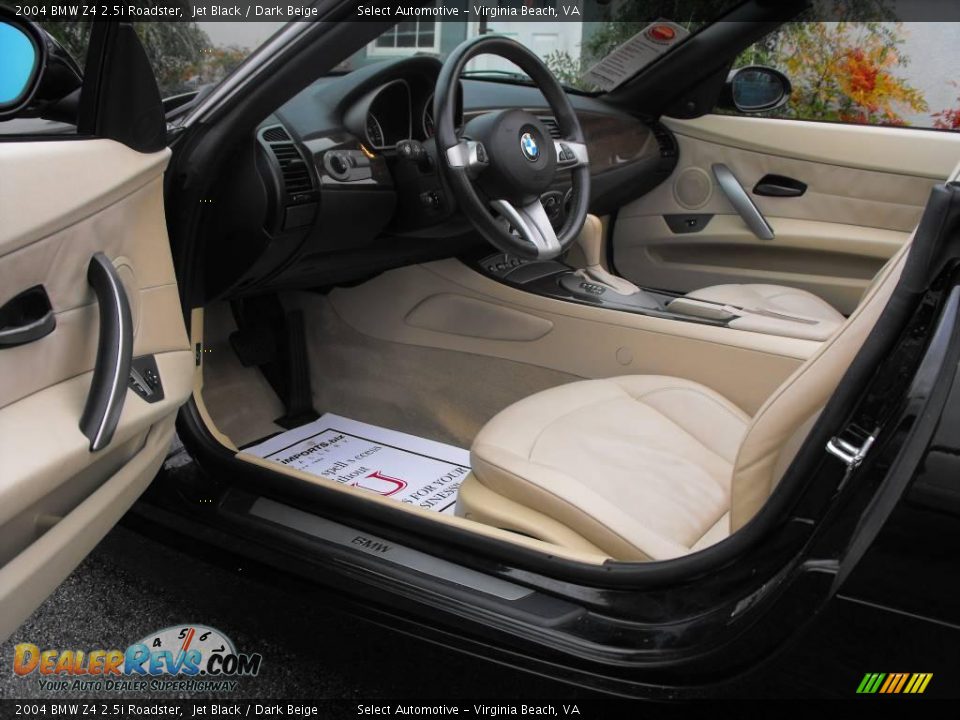 2004 BMW Z4 2.5i Roadster Jet Black / Dark Beige Photo #11