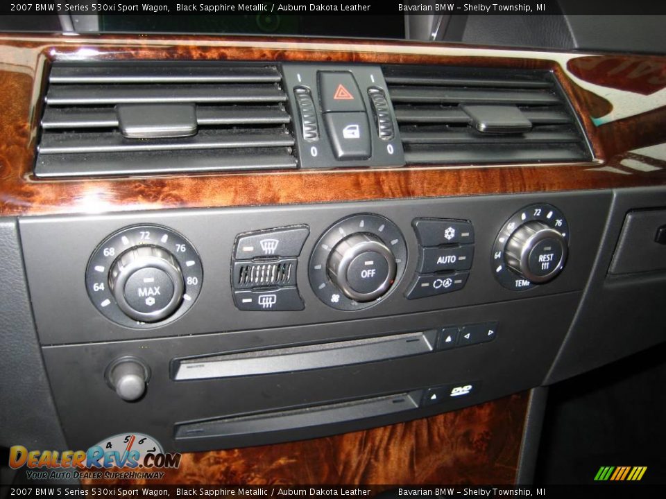 2007 BMW 5 Series 530xi Sport Wagon Black Sapphire Metallic / Auburn Dakota Leather Photo #18