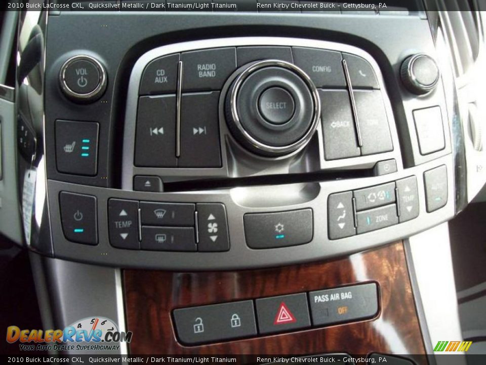 2010 Buick LaCrosse CXL Quicksilver Metallic / Dark Titanium/Light Titanium Photo #24