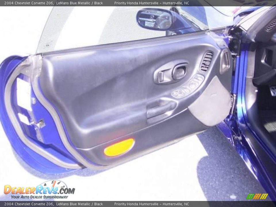 2004 Chevrolet Corvette Z06 LeMans Blue Metallic / Black Photo #6