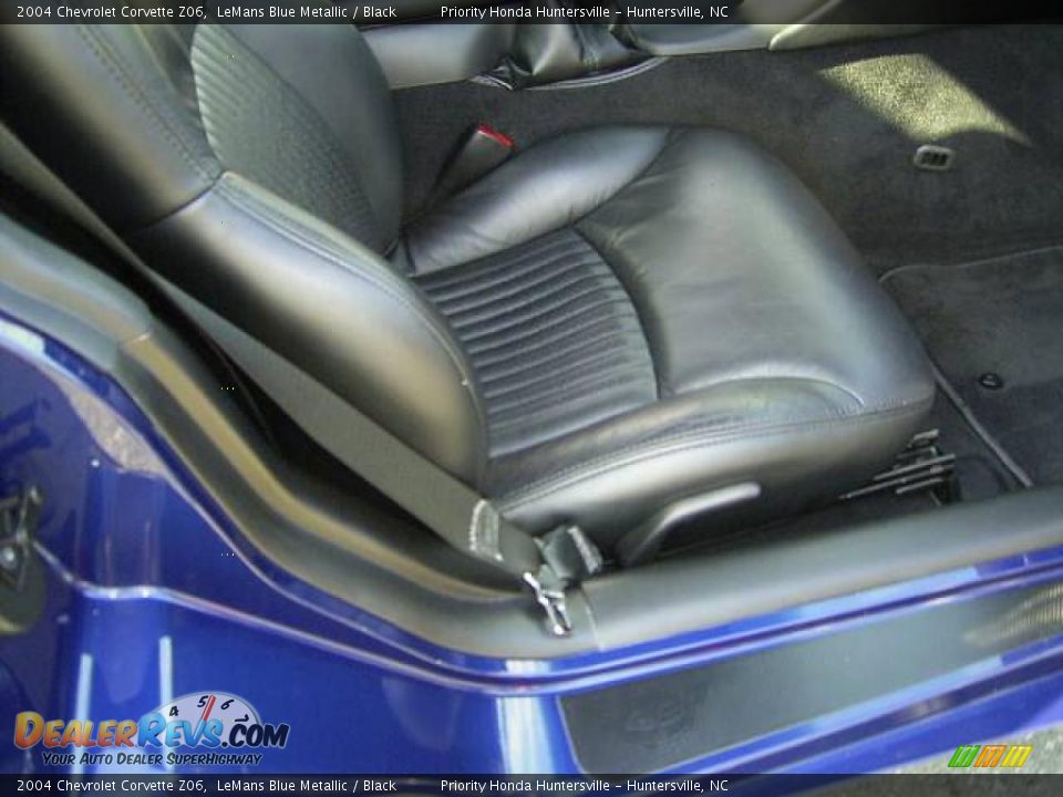 2004 Chevrolet Corvette Z06 LeMans Blue Metallic / Black Photo #12