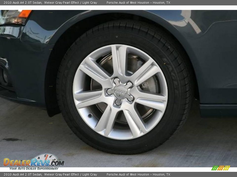 2010 Audi A4 2.0T Sedan Meteor Gray Pearl Effect / Light Gray Photo #9