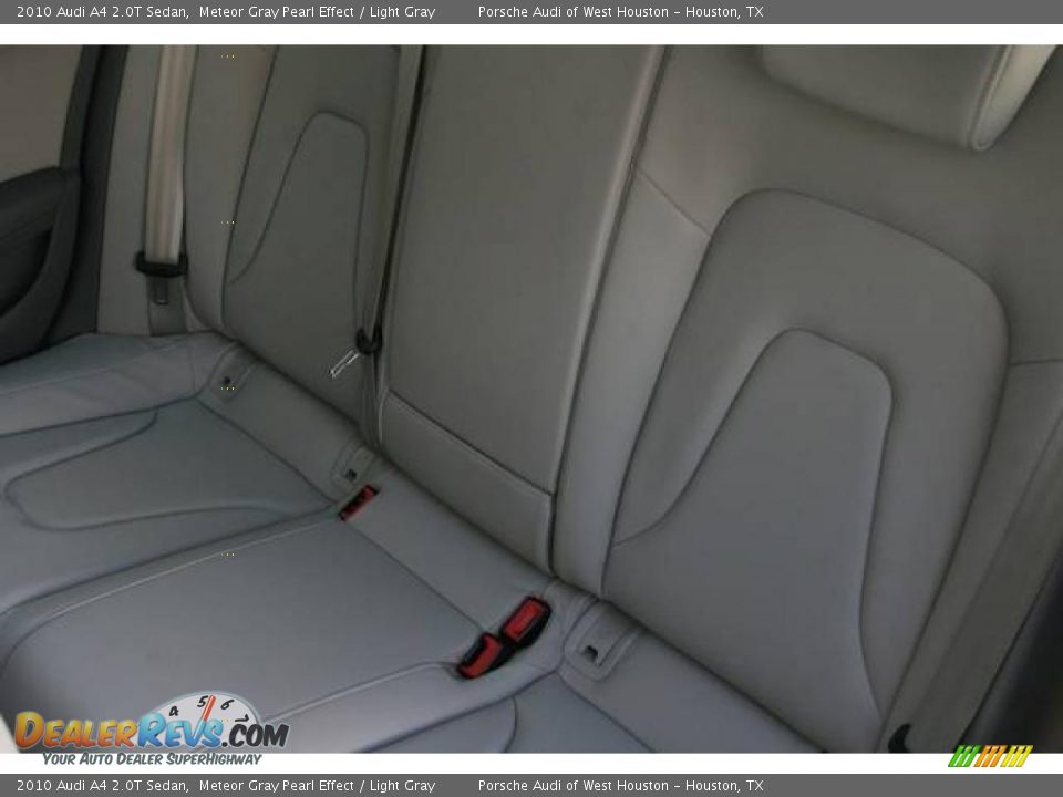 2010 Audi A4 2.0T Sedan Meteor Gray Pearl Effect / Light Gray Photo #17
