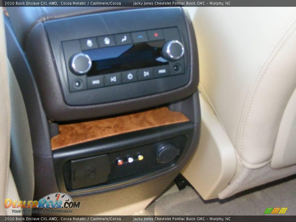 2010 Buick Enclave CXL AWD Cocoa Metallic / Cashmere/Cocoa Photo #24
