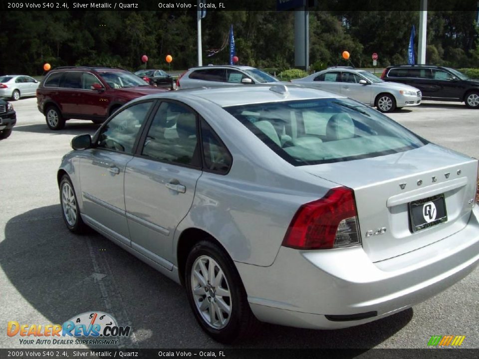 2009 Volvo S40 2.4i Silver Metallic / Quartz Photo #5