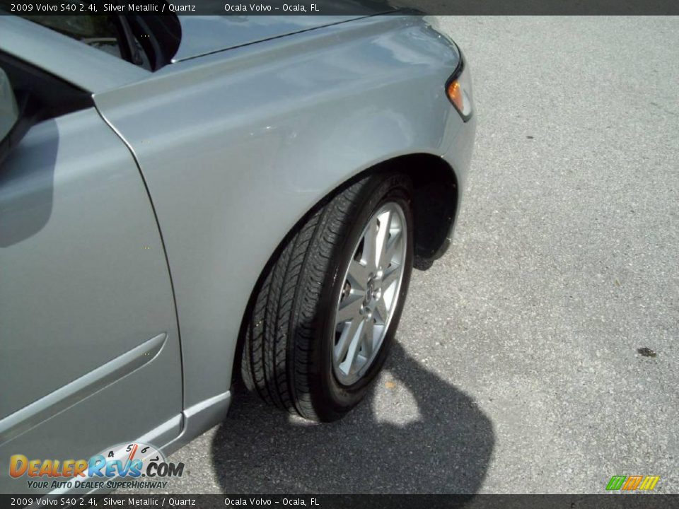 2009 Volvo S40 2.4i Silver Metallic / Quartz Photo #21