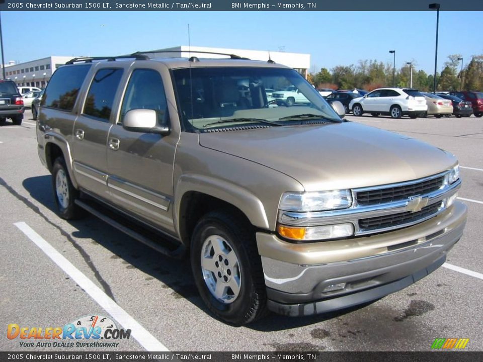 2005 Chevrolet Suburban 1500 LT Sandstone Metallic / Tan/Neutral Photo #7