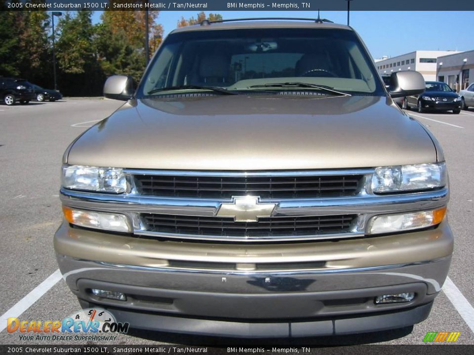 2005 Chevrolet Suburban 1500 LT Sandstone Metallic / Tan/Neutral Photo #8
