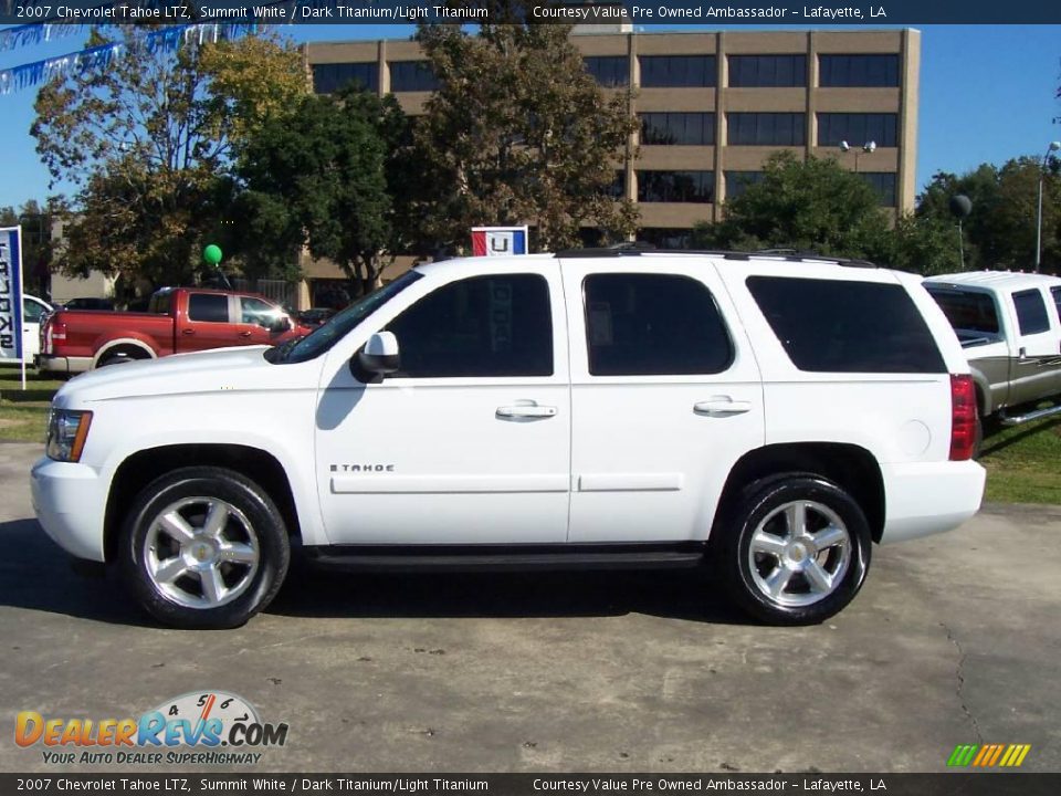 2007 Chevrolet Tahoe LTZ Summit White / Dark Titanium/Light Titanium Photo #2