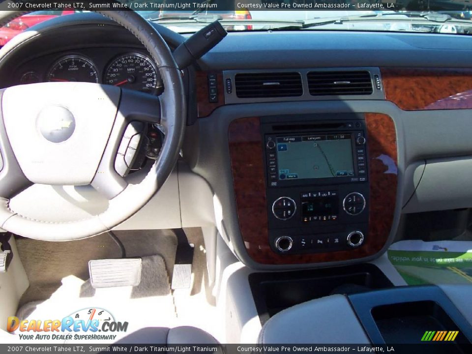 2007 Chevrolet Tahoe LTZ Summit White / Dark Titanium/Light Titanium Photo #13
