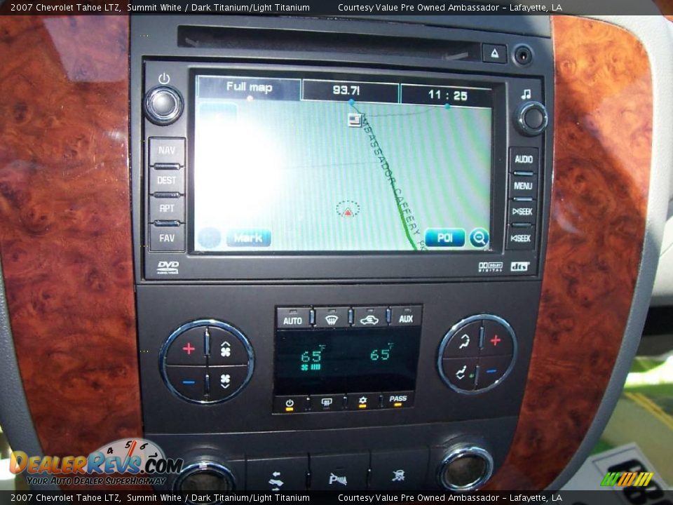 2007 Chevrolet Tahoe LTZ Summit White / Dark Titanium/Light Titanium Photo #16