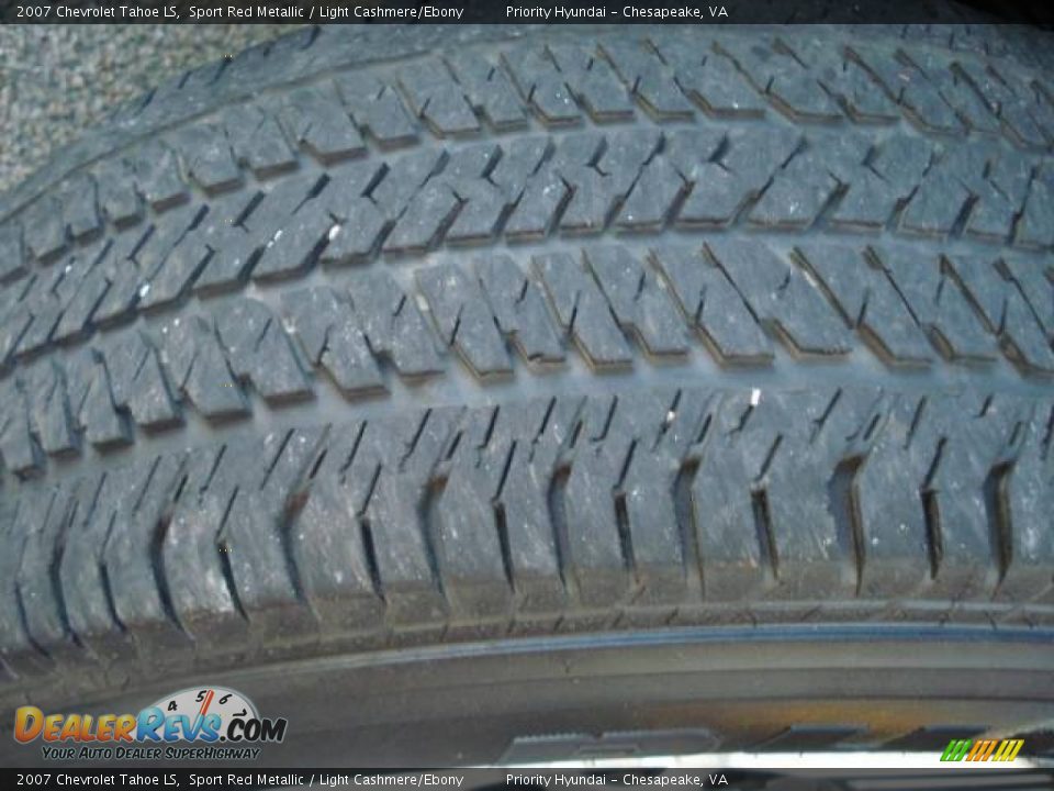 2007 Chevrolet Tahoe LS Sport Red Metallic / Light Cashmere/Ebony Photo #21